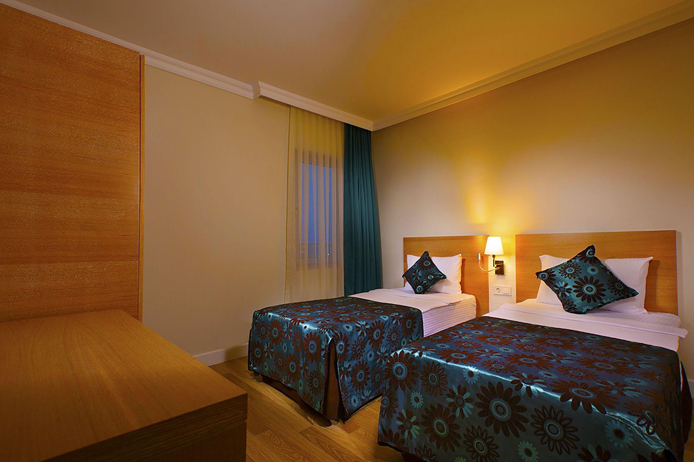 Diamond Beach Hotel & Spa Side Exterior foto