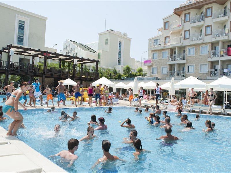 Diamond Beach Hotel & Spa Side Exterior foto