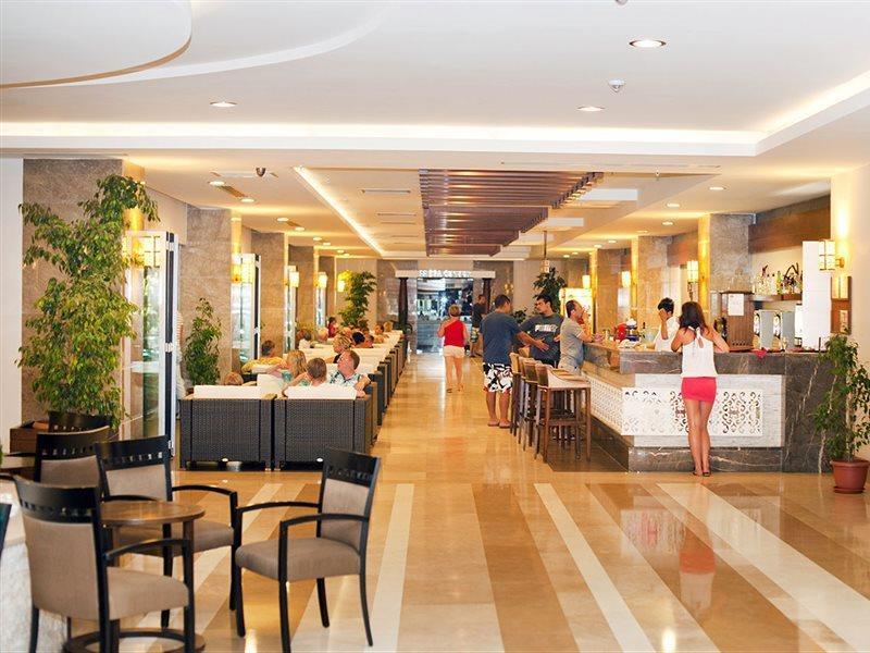 Diamond Beach Hotel & Spa Side Exterior foto